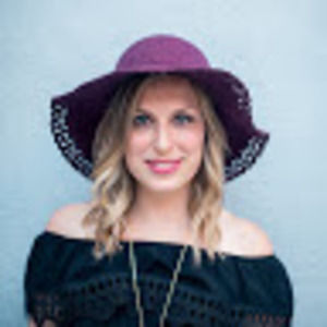 Meet your Posher, Stefanie